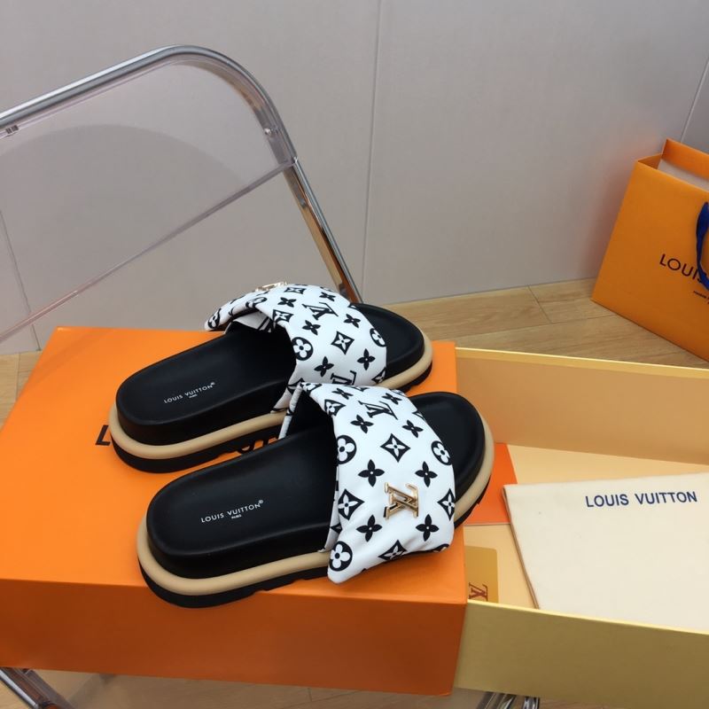 Louis Vuitton Slippers